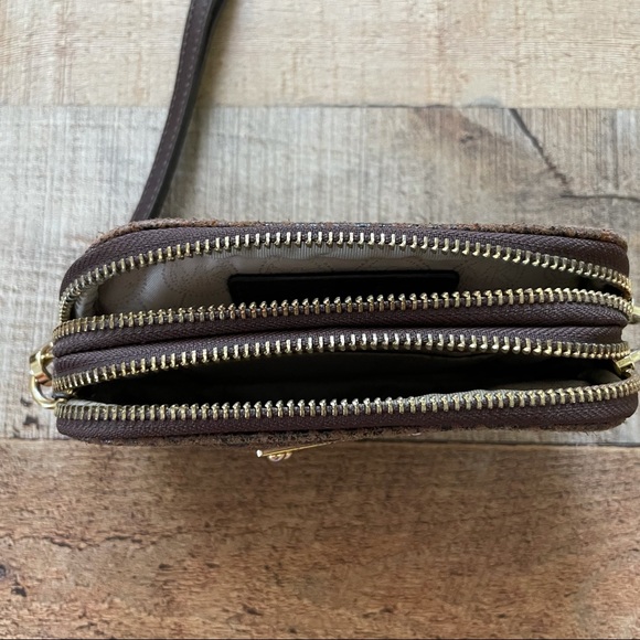 Michael Kors Snakeskin Wristlet Black and Brown with Gold Logo Plaque and double - Picture 5 of 10